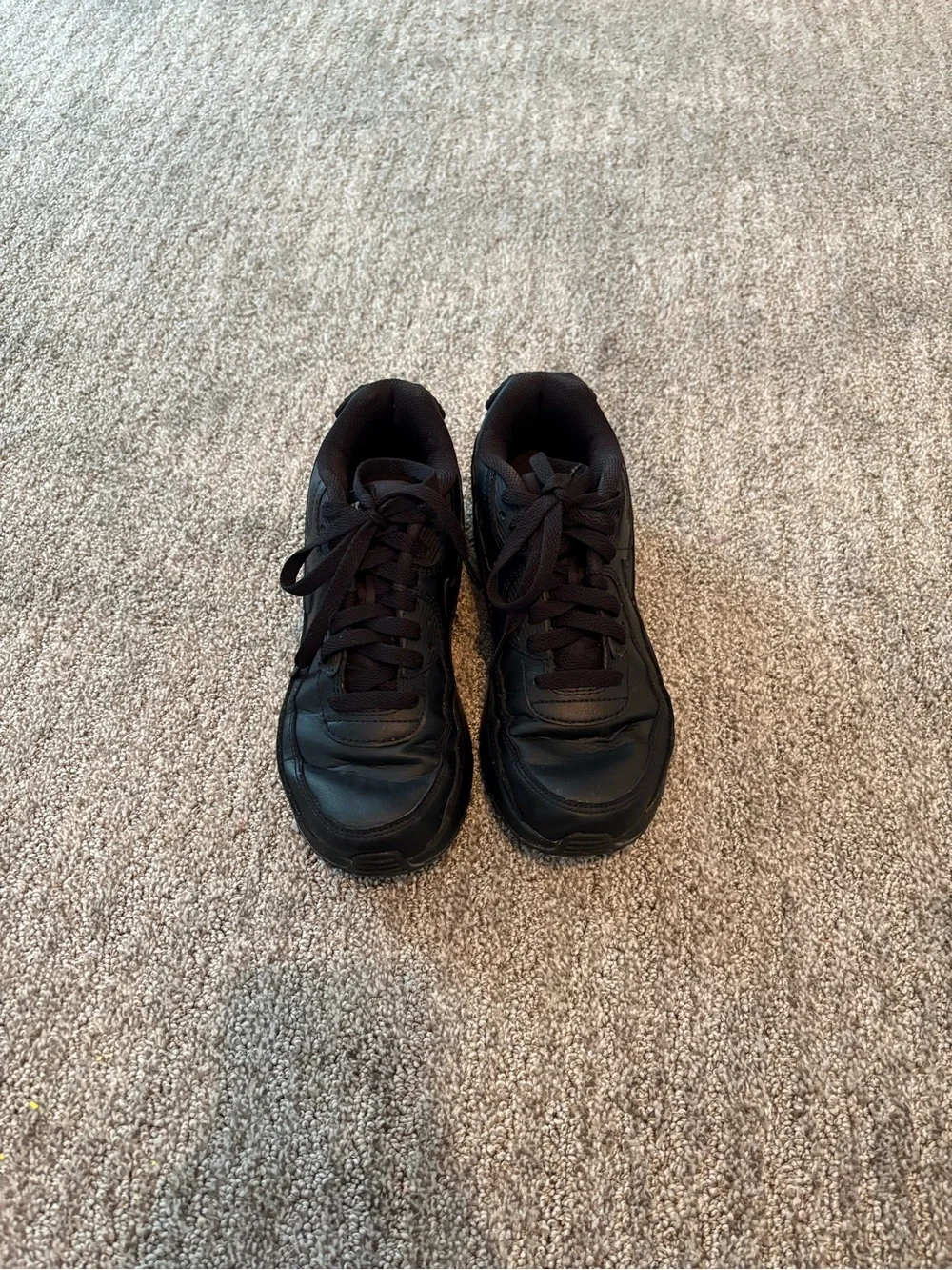 Nike Women's Black Low-Top Air Max Athletic Sneakers